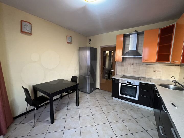 2-к. квартира, 65 м², 17/17 эт.