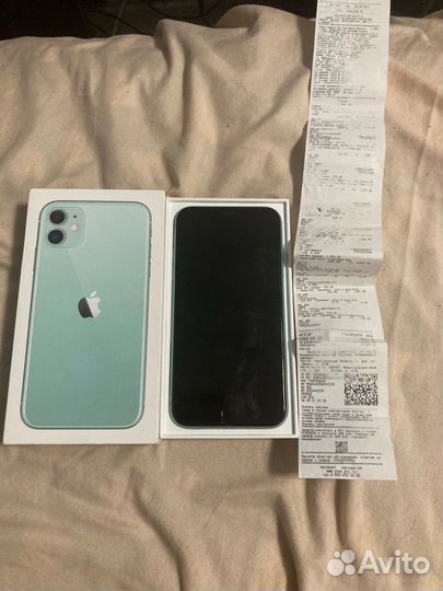 iPhone 11, 64 ГБ