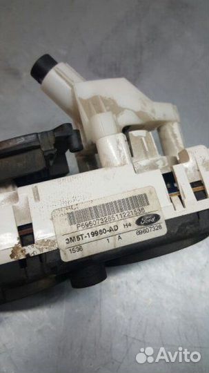 Блок управления отопителя салона (печки) Ford