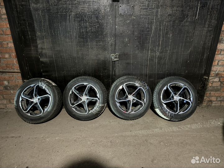 Nokian Tyres Hakkapeliitta 8 11/9.5 R15