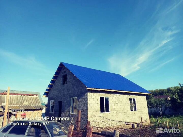 Бригада строителей