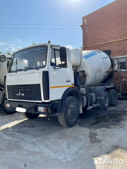 Водитель на автобетоносмеситель (миксер)