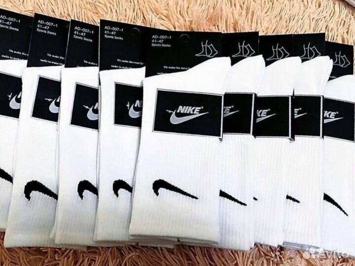 Носки Nike высокие белые