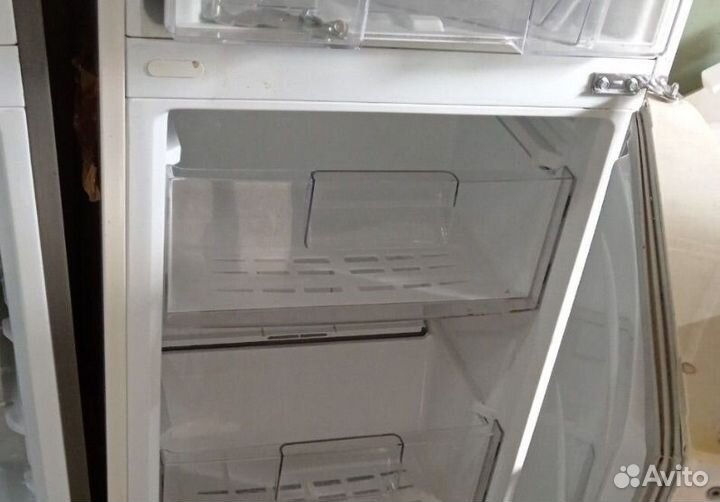 Ящик верхний LG