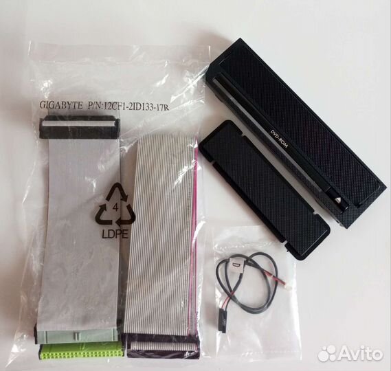 Шлейф новый,зарядники,кабель,адаптер и т.п