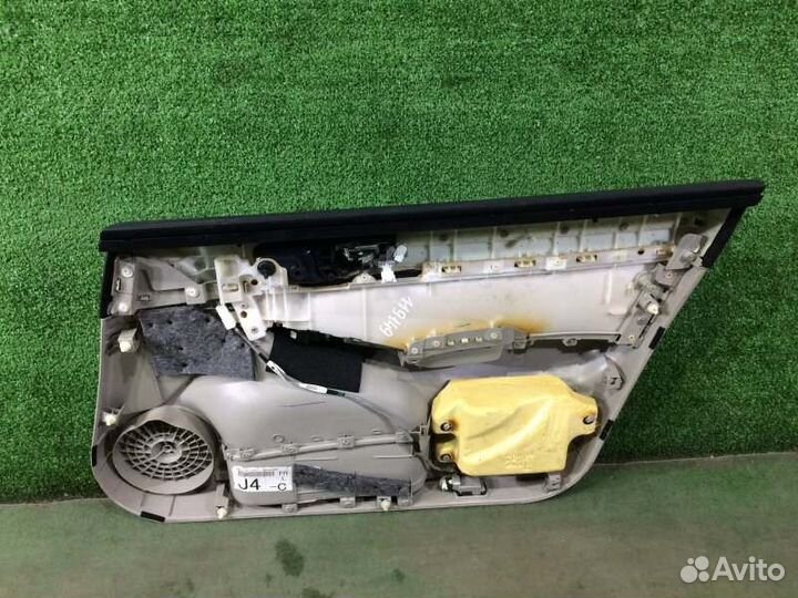 Обшивка двери передняя левая Honda Civic FD3 LDA