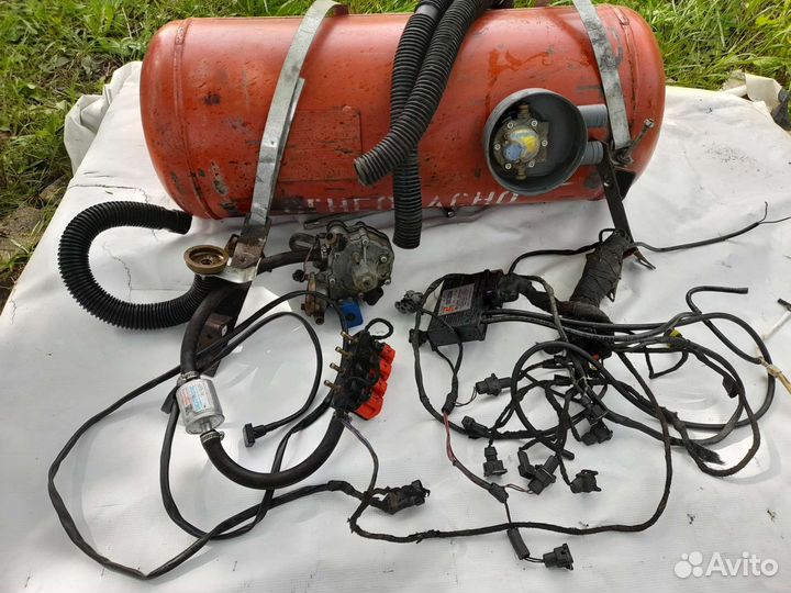 Гбо 4-е поколение. комплект.стояло на ваз 2107