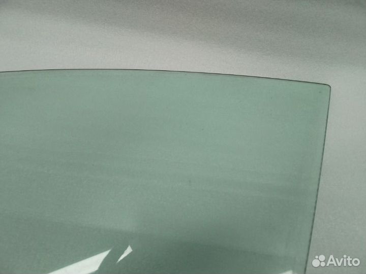 Стекло двери переднее левое Chevrolet Cruze J300