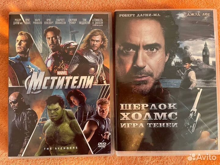DVD диски с фильмами и мультиками