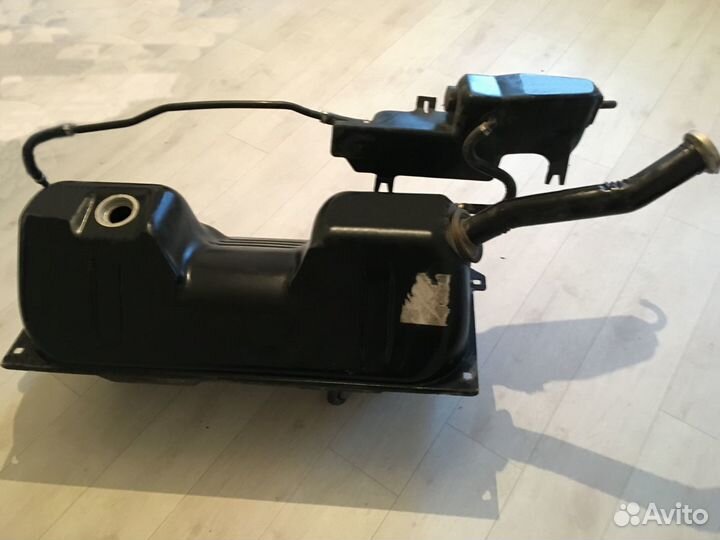 Бак топливный Mercedes S-Class W140