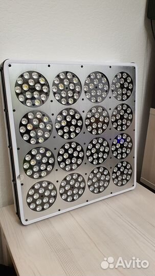 Фитолампа LED Apollo 16