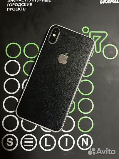 Продам iPhone X