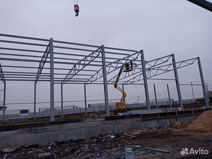 Каркас ангара 1500 м2 24х60 из сэндвич-панелей