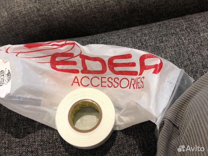 Аксессуары для защиты конька черный и белый