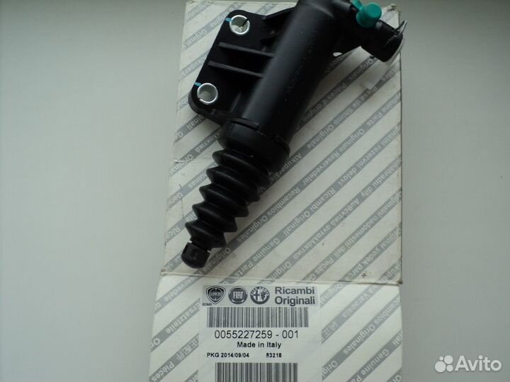 Цилиндр сцепления рабочий 55227259 Fiat