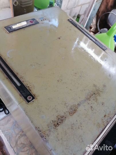 Инкубатор для яиц автоматический