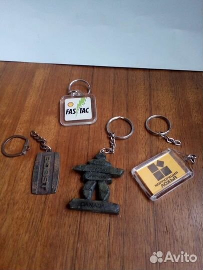 Фигурки, брелоки