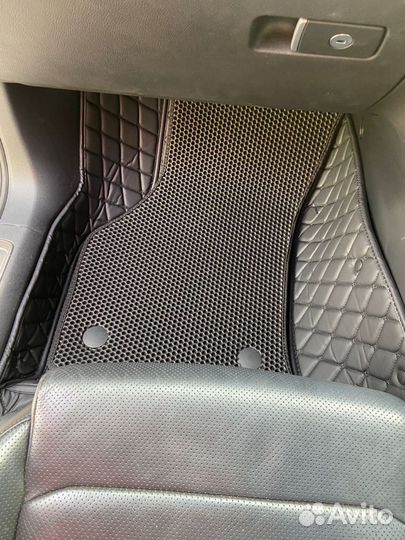 Комплект ковриком из экокожи для Volkswagen Passat