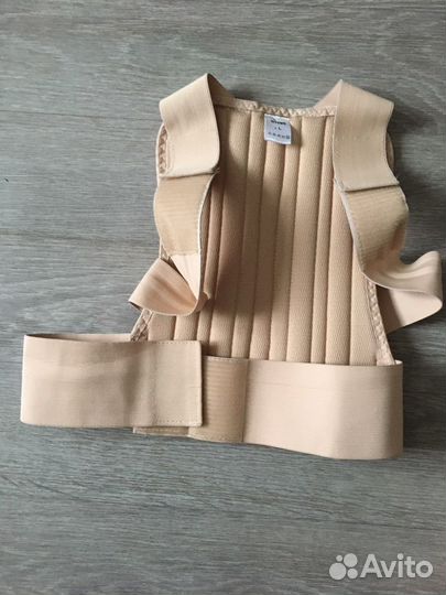 Корсет с пластинами