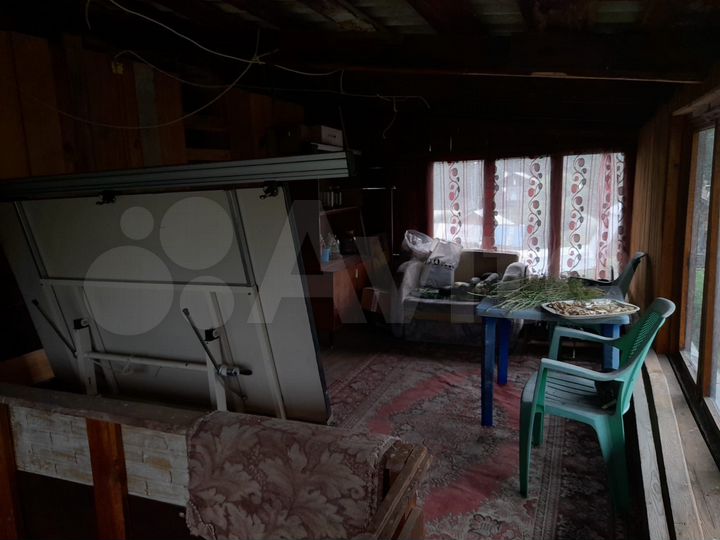 Дача 30 м² на участке 6 сот.