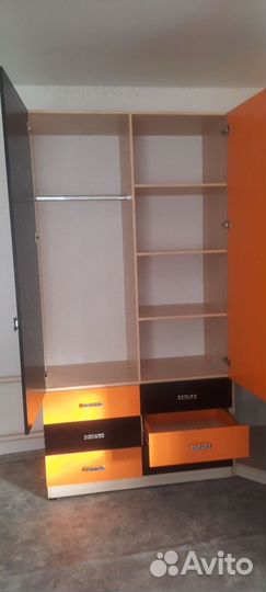 Угловой шкаф бу