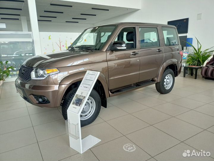 УАЗ Patriot 2.7 МТ, 2023