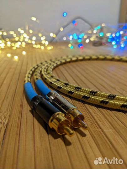 Межблочный провод Vintage 2*RCA на 2*RCA HVC