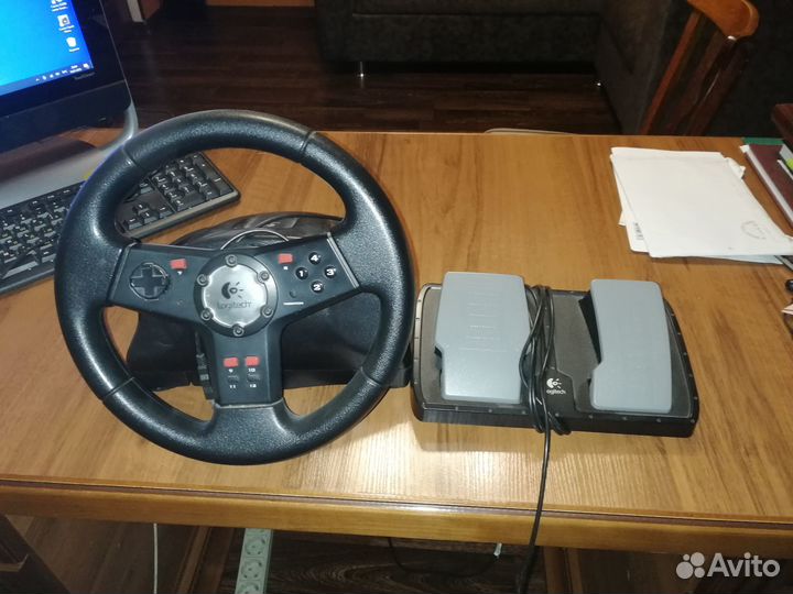 Тренажёр руль педали Logitech Formula TM