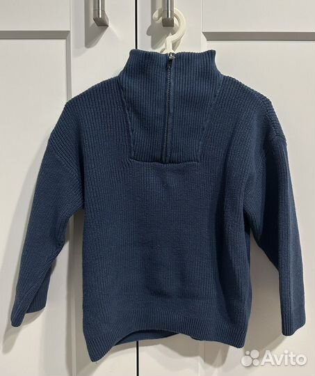 Вязаный свитер детский