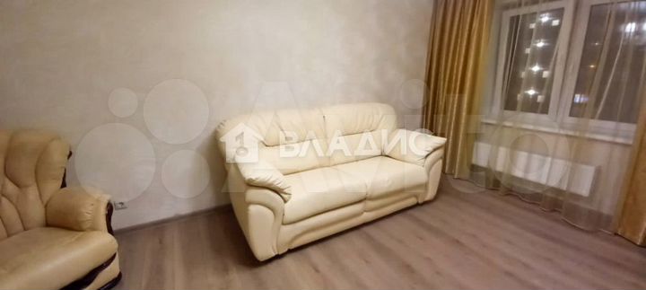 1-к. квартира, 42 м², 3/17 эт.