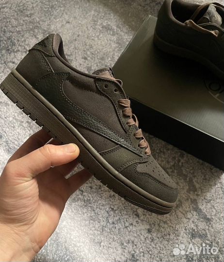Кеды Nike Air jordan 1 х Travis Scott Velvet Brown