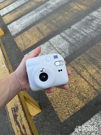 Fujifilm instax mini 12