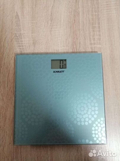 Весы напольные электронные Scarlett 180кг