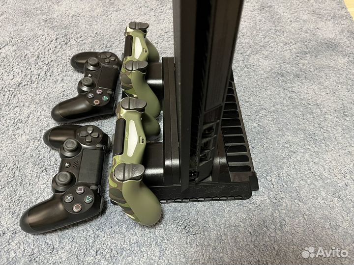 Ps 4 slim +4 джостика + док станция и + 3 игры в п