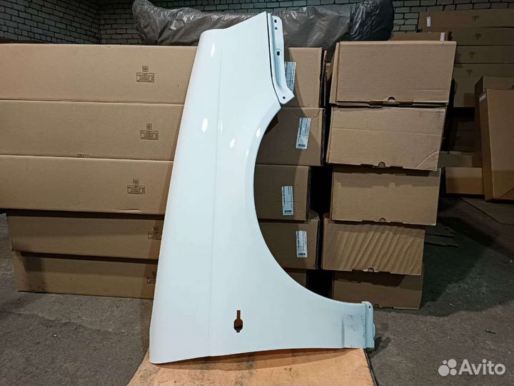 Крыло правое приора цвет белый белое облако