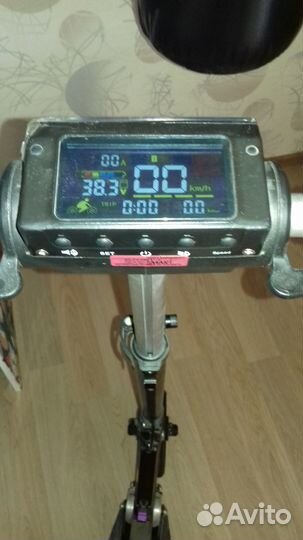 Продам электросамокат Kugoo S3