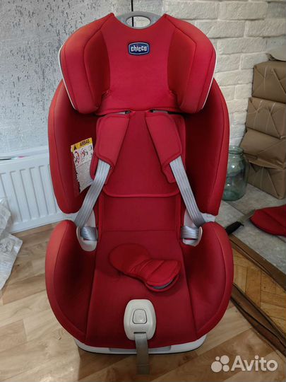 Автокресло Chicco semi-universal 0-25 кг