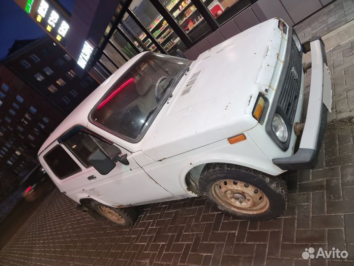 LADA 4x4 (Нива) 1.7 МТ, 1998, 215 000 км