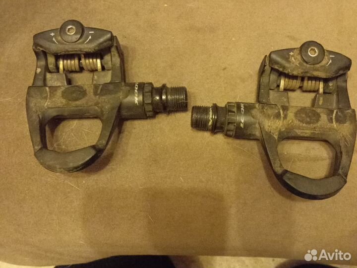 Шоссейные педали look carbon 220грамм