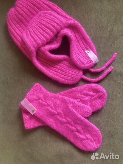 Комплект шапка и варежки