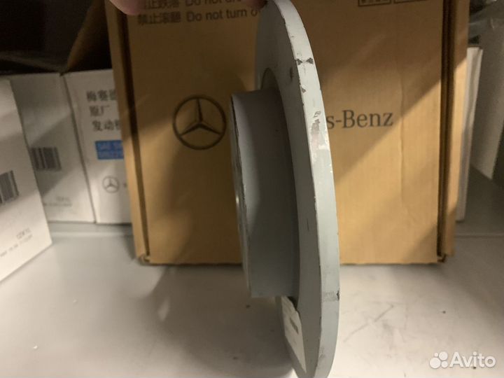 Тормозной диск задний Mercedes A2464230112