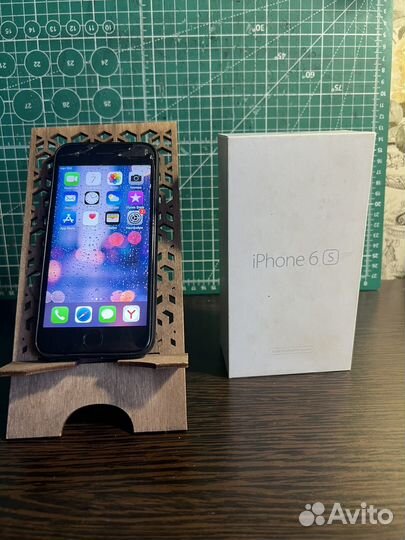 iPhone 6S, 16 ГБ