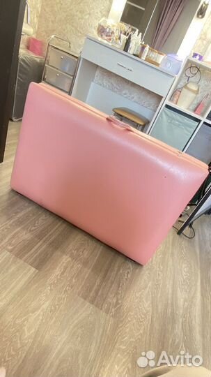 Кушетка для наращивания ресниц