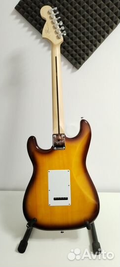 Fender squier Affinity Stratocaster LRL HSB