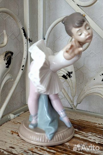 Nao by lladro фарфоровая статуэтка