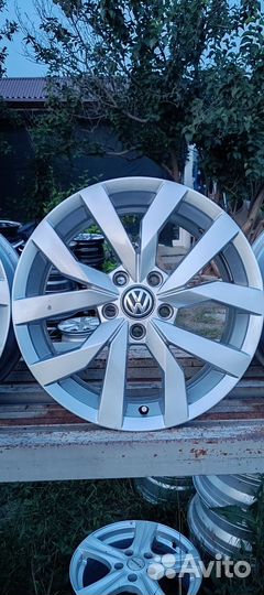 Оригинальный комплект Volkswagen D17/5*112/ET+49