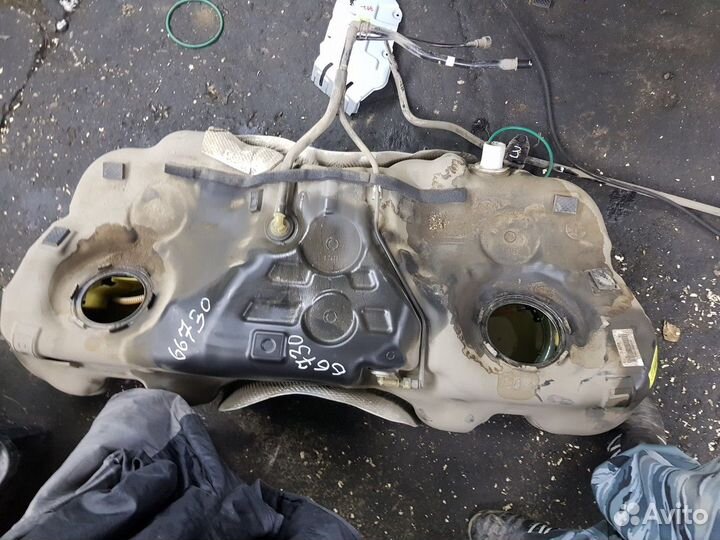 Бак топливный (Genesis G70)