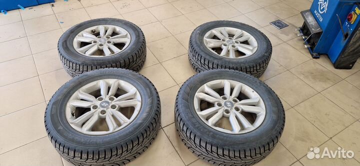 Winter Tact Nord Frost 3 215/65 R16 98T