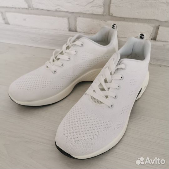 Кроссовки fashion