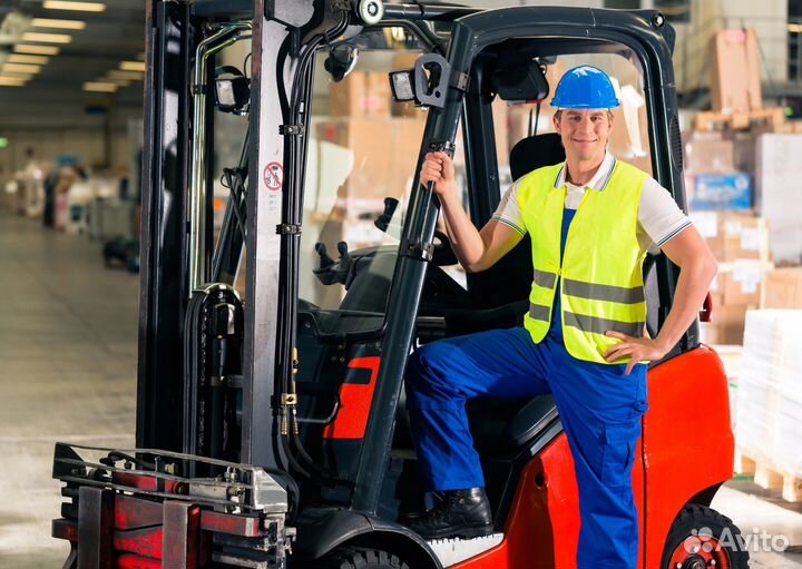 Водитель погрузчика на склад в Обухово ставка 5000